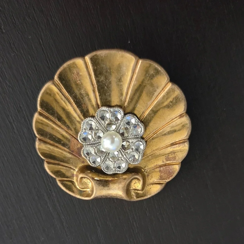 Vintage Gold Tone Mermaid Scallop Shell Brooch Rhinestone Flower Faux Pearl‎